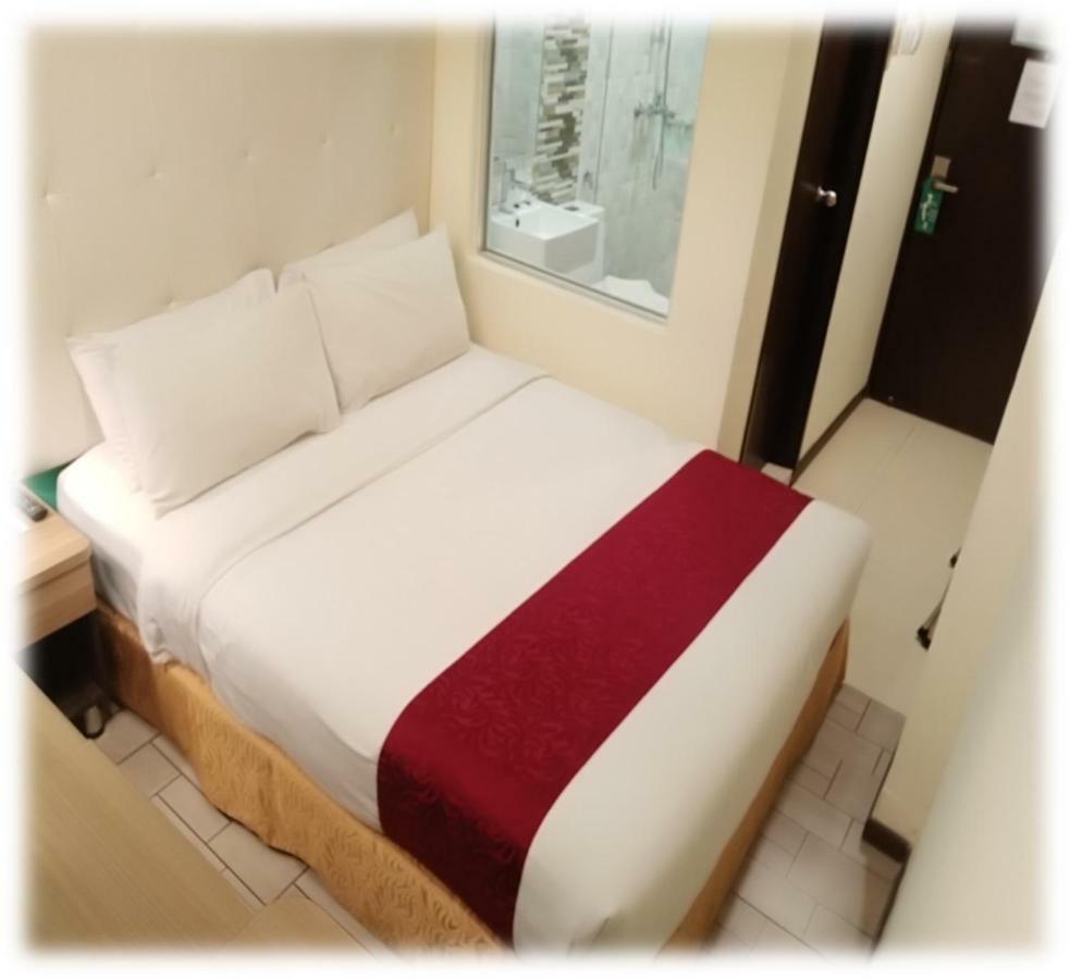 Lumut Suites Экстерьер фото
