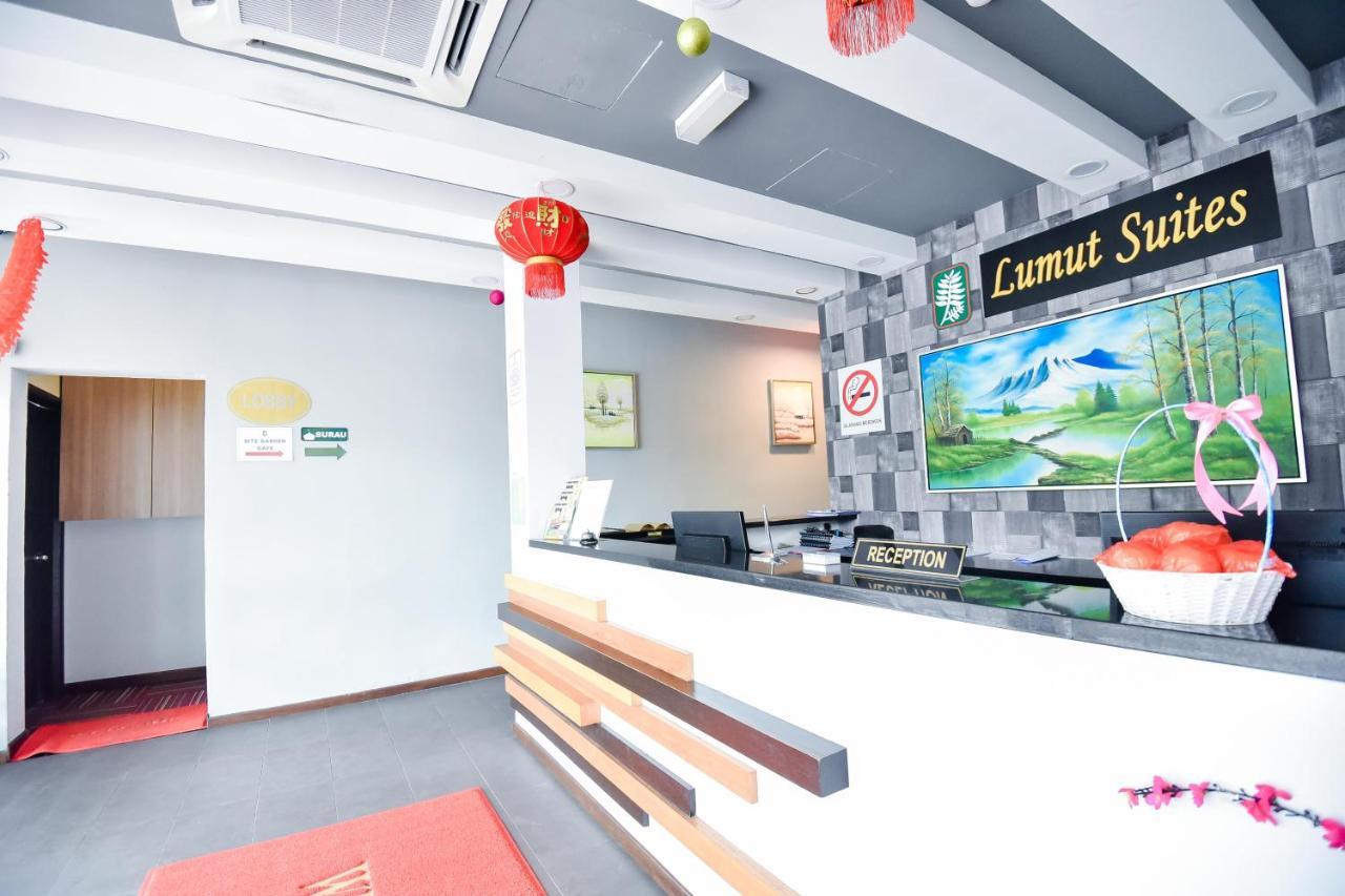 Lumut Suites Экстерьер фото