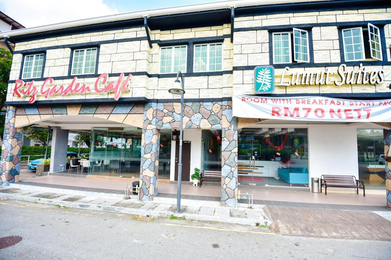 Lumut Suites Экстерьер фото