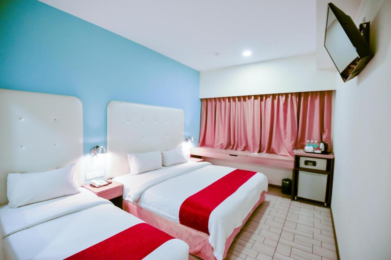 Lumut Suites Экстерьер фото