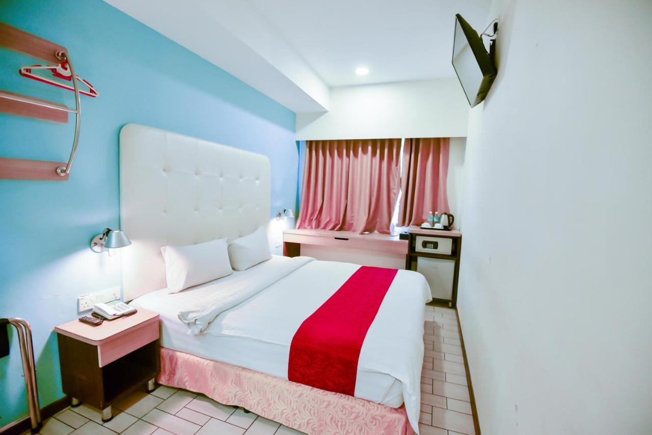 Lumut Suites Экстерьер фото