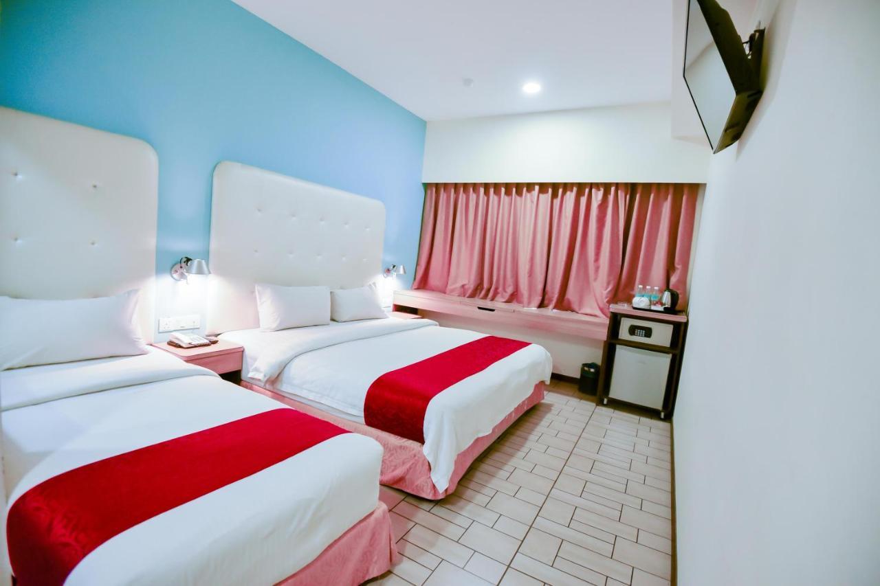 Lumut Suites Экстерьер фото