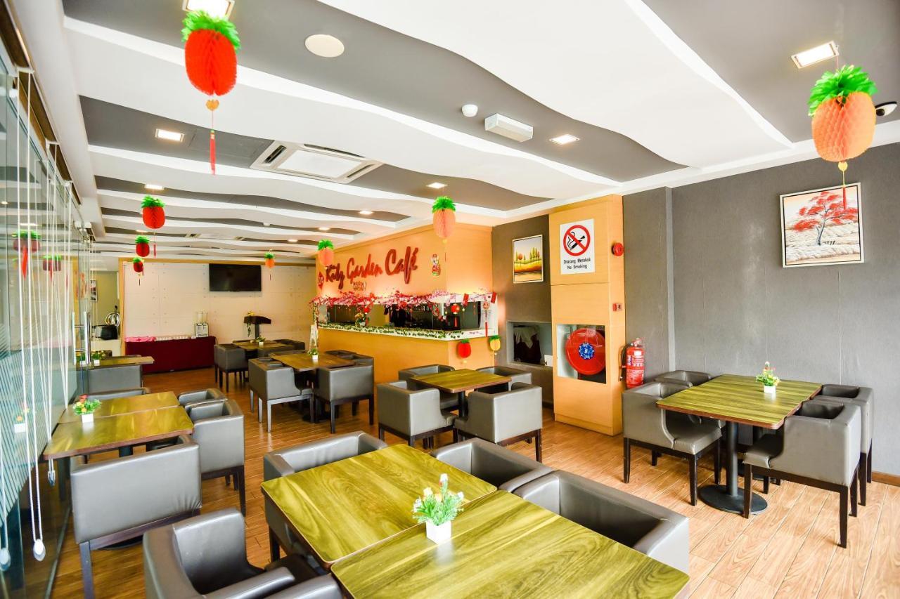 Lumut Suites Экстерьер фото